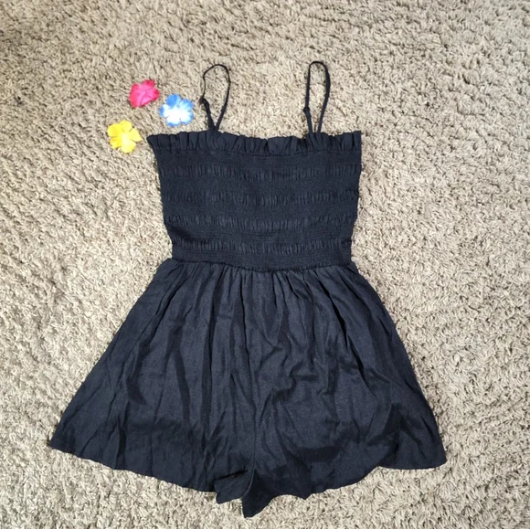 Fashion Nova Black Romper. Size M. - Picture 3 of 14